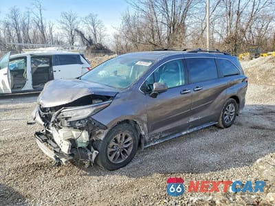 2021 TOYOTA SIENNA XLE 5TDYRKEC6MS028704 - główne zdjęcie licytacji z USA - miniatura
