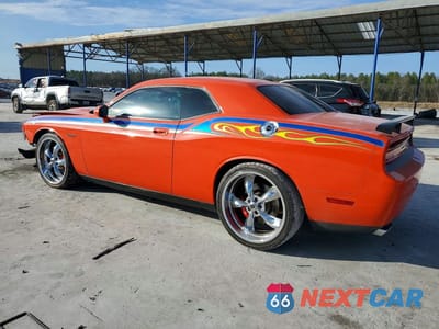 Drugie zdjęcie samochodu z przodu: 2009 DODGE CHALLENGER SRT-8 VIN:2B3LJ74W99H581817 - miniatura