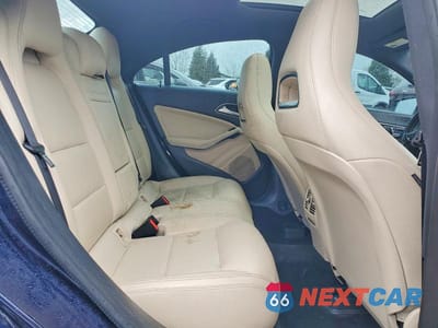 Zdjęcie 10 z 11 samochodu: 2019 MERCEDES-BENZ CLA 250 VIN:WDDSJ4EB6KN711317 - miniatura