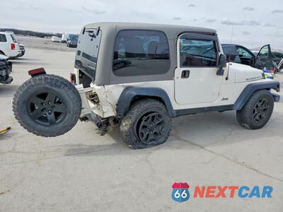 Trzecie zdjęcie samochodu z tyłu: 2003 JEEP WRANGLER / TJ RUBICON VIN:1J4FA69S93P338050 - miniatura