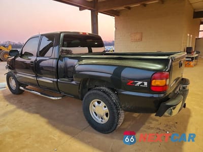 Drugie zdjęcie samochodu z przodu: 2003 GMC NEW SIERRA K1500 VIN:1GTEK19T23Z243344 - miniatura