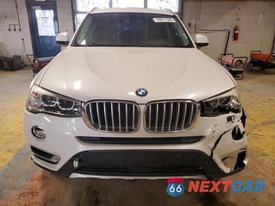 Piąte zdjęcie samochodu w środku: 2016 BMW X3 XDRIVE28I VIN:5UXWX9C58G0D85000 - miniatura