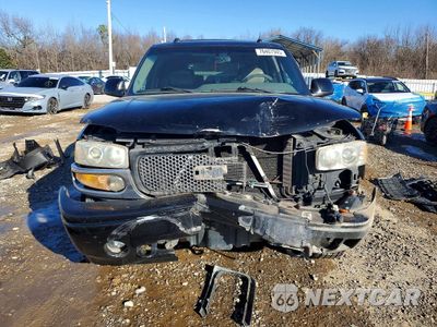 Piąte zdjęcie samochodu w środku: 2005 GMC YUKON DENALI VIN:1GKEK63U45J179375 - miniatura