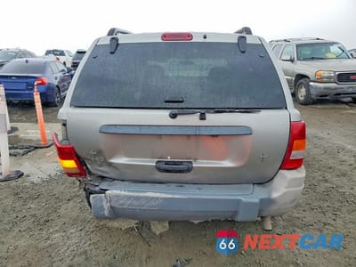 Zdjęcie 6 z 13 samochodu: 2002 JEEP GRAND CHEROKEE LAREDO VIN:1J4GX48SX2C152600 - miniatura