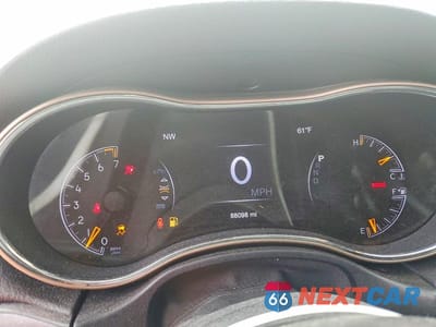 Zdjęcie 9 z 13 samochodu: 2017 JEEP GRAND CHEROKEE LIMITED VIN:1C4RJFBG9HC955293 - miniatura