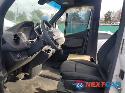 Zdjęcie 7 z 13 samochodu: 2021 MERCEDES-BENZ SPRINTER 2500 VIN:W1Y4ECHY2MT079539 - miniatura