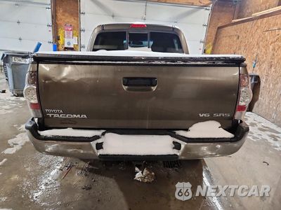 Zdjęcie 6 z 12 samochodu: 2011 TOYOTA TACOMA DOUBLE CAB VIN:3TMLU4ENXBM064608 - miniatura
