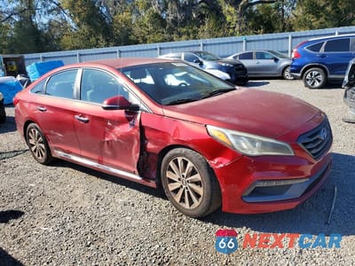 Czwarte zdjęcie samochodu z boku: 2016 HYUNDAI SONATA SPORT VIN:5NPE34AF2GH308078 - miniatura