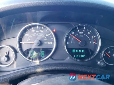 Zdjęcie 9 z 12 samochodu: 2016 JEEP WRANGLER UNLIMITED SPORT VIN:1C4BJWDG1GL167623 - miniatura