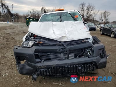 Piąte zdjęcie samochodu w środku: 2026 CHEVROLET COLORADO VIN:1GCPTBEK1T1154145 - miniatura