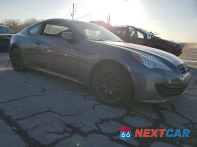 Czwarte zdjęcie samochodu z boku: 2011 HYUNDAI GENESIS COUPE 2.0T VIN:KMHHT6KD3BU056678 - miniatura