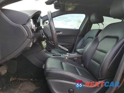 Zdjęcie 7 z 12 samochodu: 2020 MERCEDES-BENZ GLA 250 VIN:W1NTG4EBXLU029361 - miniatura