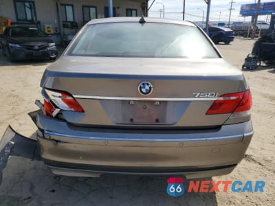 Zdjęcie 6 z 13 samochodu: 2008 BMW 750 I VIN:WBAHL83518DT11647 - miniatura