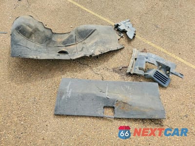 Zdjęcie 13 z 13 samochodu: 2017 CHEVROLET TAHOE K1500 LT VIN:1GNSKBKC2HR157758 - miniatura