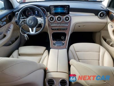 Zdjęcie 8 z 12 samochodu: 2021 MERCEDES-BENZ GLC 300 VIN:W1N0G8DB0MV265282 - miniatura
