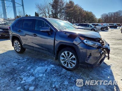 Czwarte zdjęcie samochodu z boku: 2021 TOYOTA RAV4 XLE PREMIUM VIN:2T3A1RFV7MC152496 - miniatura