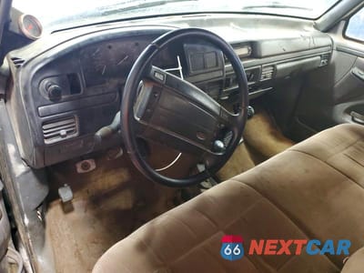 Zdjęcie 8 z 11 samochodu: 1993 FORD F-250 VIN:1FTHX26M1PKA94408 - miniatura