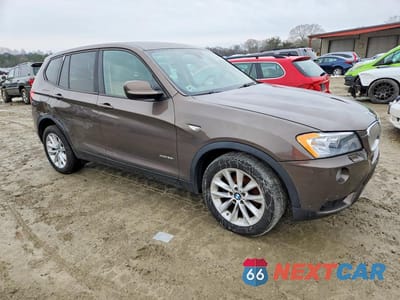 Czwarte zdjęcie samochodu z boku: 2014 BMW X3 XDRIVE28I VIN:5UXWX9C51E0D31518 - miniatura