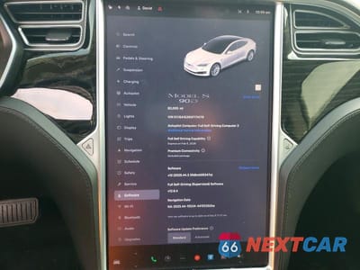 Zdjęcie 9 z 12 samochodu: 2016 TESLA MODEL S VIN:5YJSA1E29GF174179 - miniatura