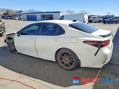 Drugie zdjęcie samochodu z przodu: 2023 TOYOTA CAMRY HYBRID SE NIGHTSHADE VIN:4T1T31AK9PU048105 - miniatura