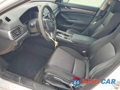 Zdjęcie 7 z 12 samochodu: 2018 HONDA ACCORD LX VIN:1HGCV1F18JA246425 - miniatura