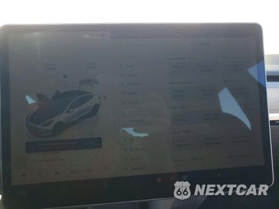 Zdjęcie 9 z 13 samochodu: 2023 TESLA MODEL 3 VIN:5YJ3E1EA2PF490782 - miniatura
