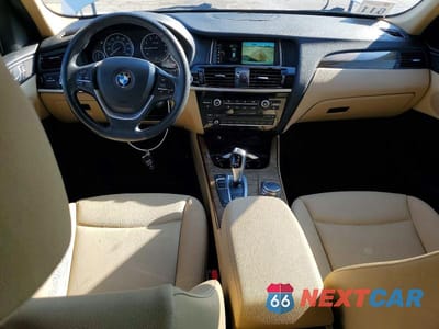 Zdjęcie 8 z 12 samochodu: 2017 BMW X3 SDRIVE28I VIN:5UXWZ7C30H0X39295 - miniatura