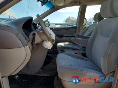 Zdjęcie 7 z 14 samochodu: 2005 TOYOTA SIENNA CE 8 PASSENGER VIN:5TDZA23C75S335637 - miniatura
