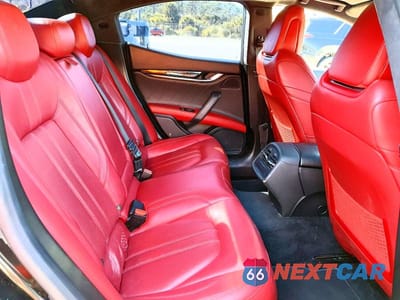 Zdjęcie 10 z 11 samochodu: 2022 MASERATI GHIBLI MODENA VIN:ZAM57YSM9NX398013 - miniatura