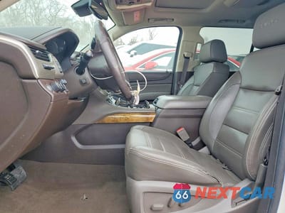 Zdjęcie 7 z 14 samochodu: 2017 GMC YUKON DENALI VIN:1GKS2CKJ9HR126119 - miniatura