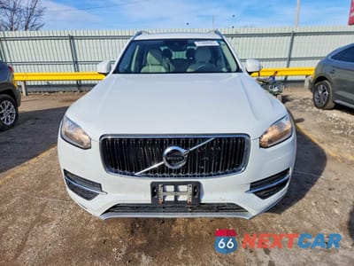 Piąte zdjęcie samochodu w środku: 2016 VOLVO XC90 T6 VIN:YV4A22PK9G1019665 - miniatura