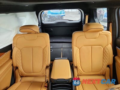 Zdjęcie 10 z 13 samochodu: 2024 JEEP GRAND CHEROKEE L SUMMIT VIN:1C4RJKEG9R8626179 - miniatura