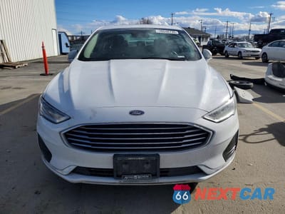 Piąte zdjęcie samochodu w środku: 2020 FORD FUSION SEL VIN:3FA6P0CD5LR131827 - miniatura