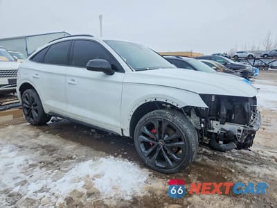 Czwarte zdjęcie samochodu z boku: 2023 AUDI SQ5 SPORTBACK PRESTIGE VIN:WA134AFY9P2147642 - miniatura