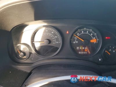 Zdjęcie 9 z 14 samochodu: 2015 JEEP PATRIOT LATITUDE VIN:1C4NJRFB8FD218298 - miniatura
