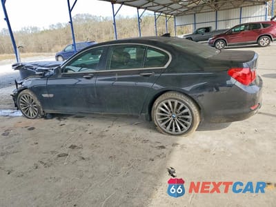 Drugie zdjęcie samochodu z przodu: 2012 BMW 740 I VIN:WBAKA4C51CDS99383 - miniatura