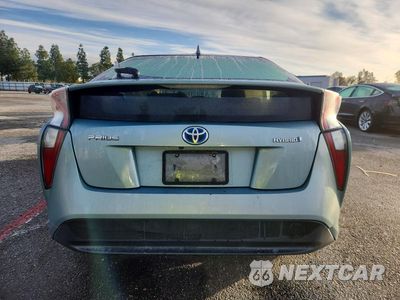 Zdjęcie 6 z 11 samochodu: 2016 TOYOTA PRIUS VIN:JTDKBRFU0G3000705 - miniatura