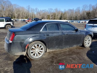 Trzecie zdjęcie samochodu z tyłu: 2021 CHRYSLER 300 TOURING VIN:2C3CCAAG0MH589434 - miniatura