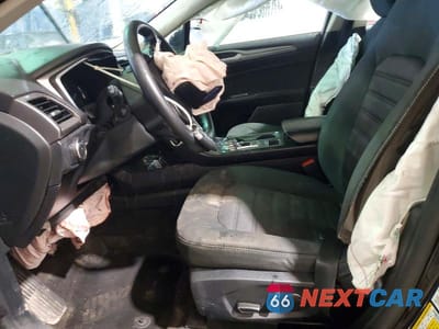 Zdjęcie 7 z 11 samochodu: 2020 FORD FUSION SE VIN:3FA6P0T94LR230490 - miniatura