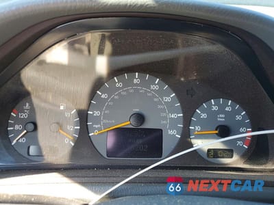Zdjęcie 9 z 12 samochodu: 2003 MERCEDES-BENZ CLK 430 VIN:WDBLK70G33T133673 - miniatura