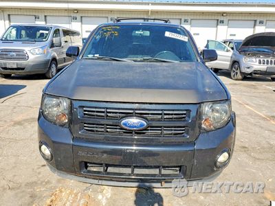 Piąte zdjęcie samochodu w środku: 2011 FORD ESCAPE XLT VIN:1FMCU0DG6BKA61316 - miniatura