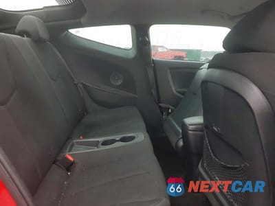 Zdjęcie 10 z 12 samochodu: 2016 HYUNDAI VELOSTER VIN:KMHTC6AD1GU251102 - miniatura