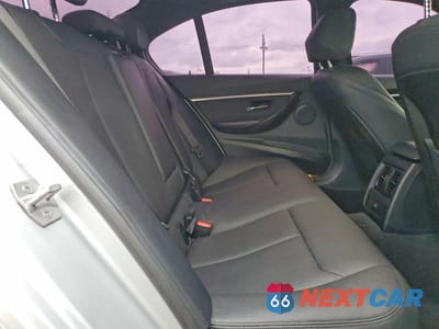 Zdjęcie 10 z 12 samochodu: 2018 BMW 330 I VIN:WBA8B9G57JNU99027 - miniatura
