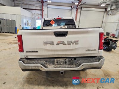 Zdjęcie 6 z 13 samochodu: 2025 RAM 1500 BIG HORN VIN:1C6RRFBG2SN659253 - miniatura