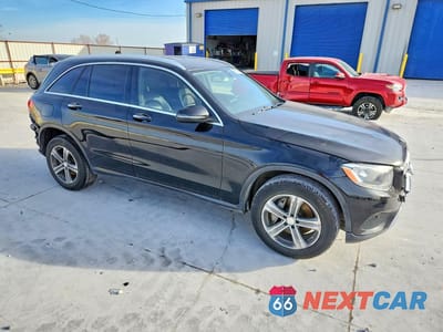 Czwarte zdjęcie samochodu z boku: 2017 MERCEDES-BENZ GLC 300 VIN:WDC0G4JB4HF171534 - miniatura