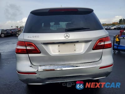 Zdjęcie 6 z 12 samochodu: 2015 MERCEDES-BENZ ML 350 VIN:4JGDA5JB3FA512460 - miniatura