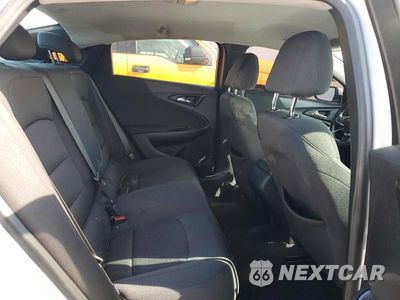 Zdjęcie 10 z 12 samochodu: 2020 CHEVROLET MALIBU RS VIN:1G1ZG5ST4LF129943 - miniatura