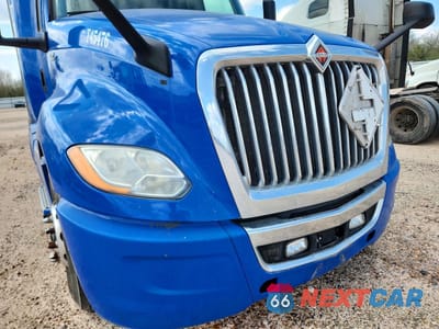 Zdjęcie 9 z 10 samochodu: 2018 INTERNATIONAL LT625 SEMI TRUCK VIN:3HSDZAPR5JN345476 - miniatura