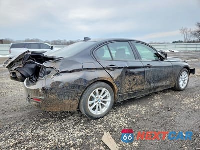 Trzecie zdjęcie samochodu z tyłu: 2016 BMW 320 XI VIN:WBA8A3C55GK690140 - miniatura