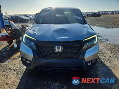 Piąte zdjęcie samochodu w środku: 2021 HONDA PASSPORT SPORT VIN:5FNYF7H24MB009016 - miniatura